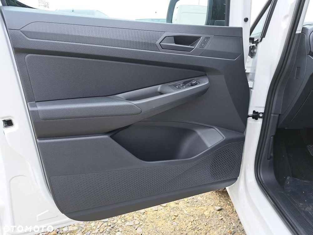 Volkswagen Caddy Maxi Cargo - 10