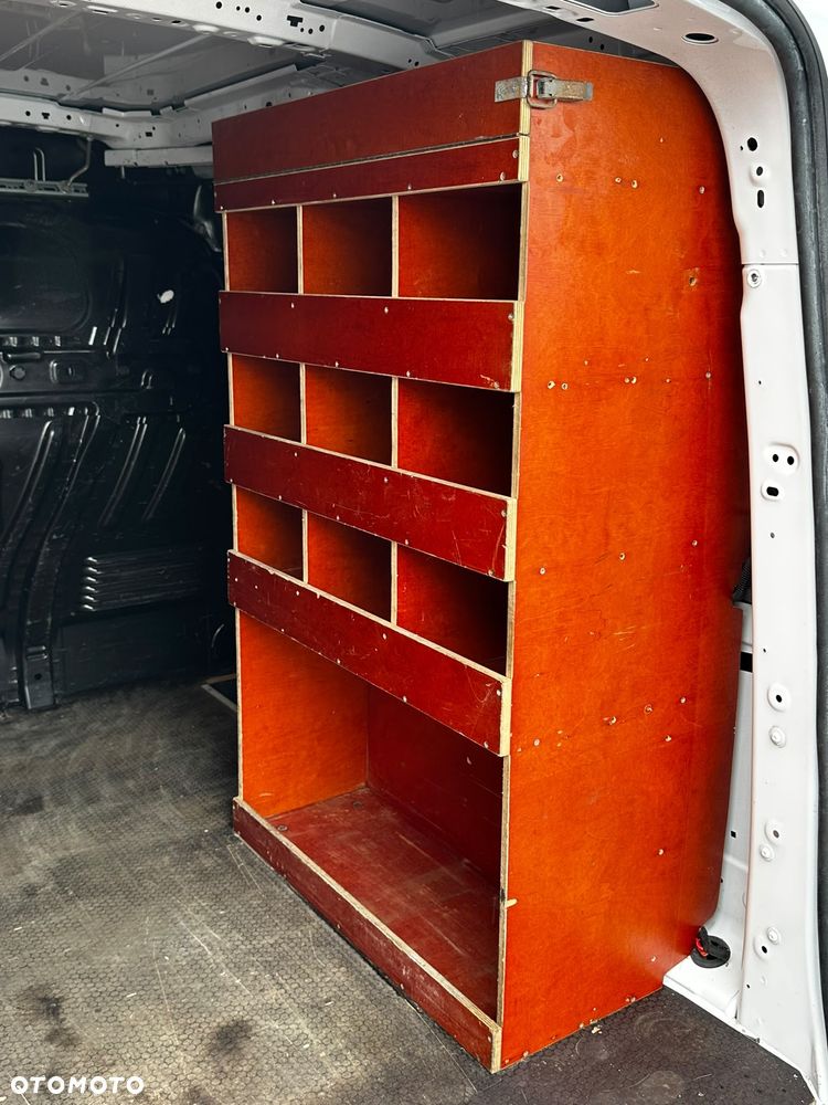 Ford Transit Connect - 15