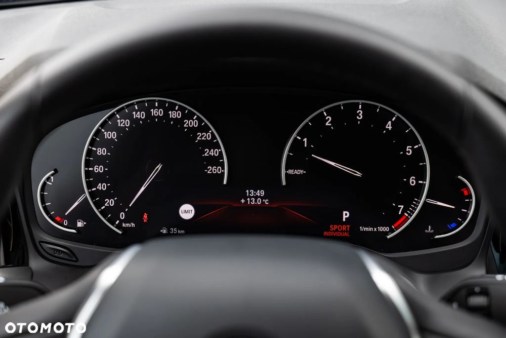 BMW Seria 3 320i - 33