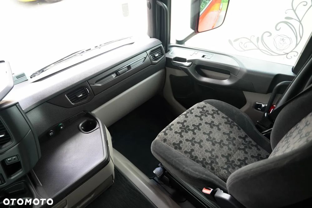 Scania R 500 / RETARDER / 2022 ROK / 2 ZBIORNIKI 1300 L / PO ZŁOTYM KONTRAKCIE SERWISOWYM - 32