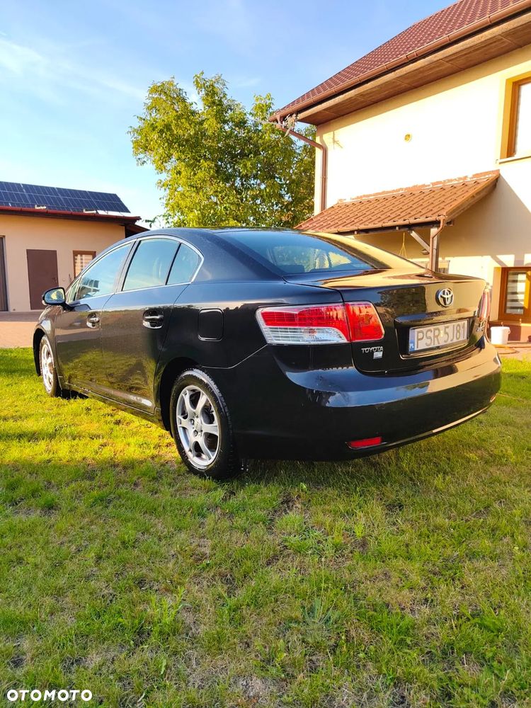 Toyota Avensis 2.0 D-4D Luna - 3
