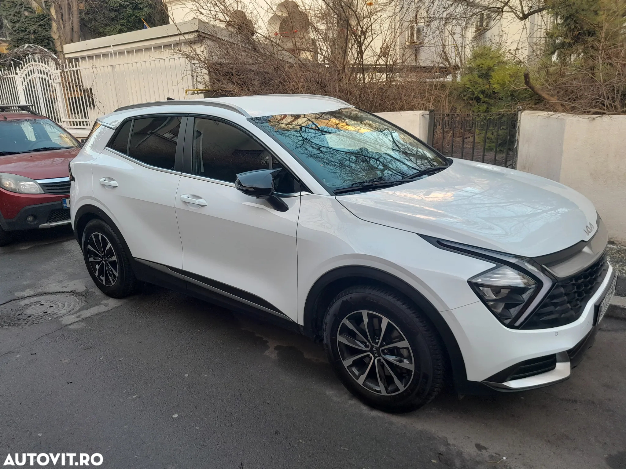 Kia Sportage 1.6 T-GDI 6MT 4x2 Urban - 13