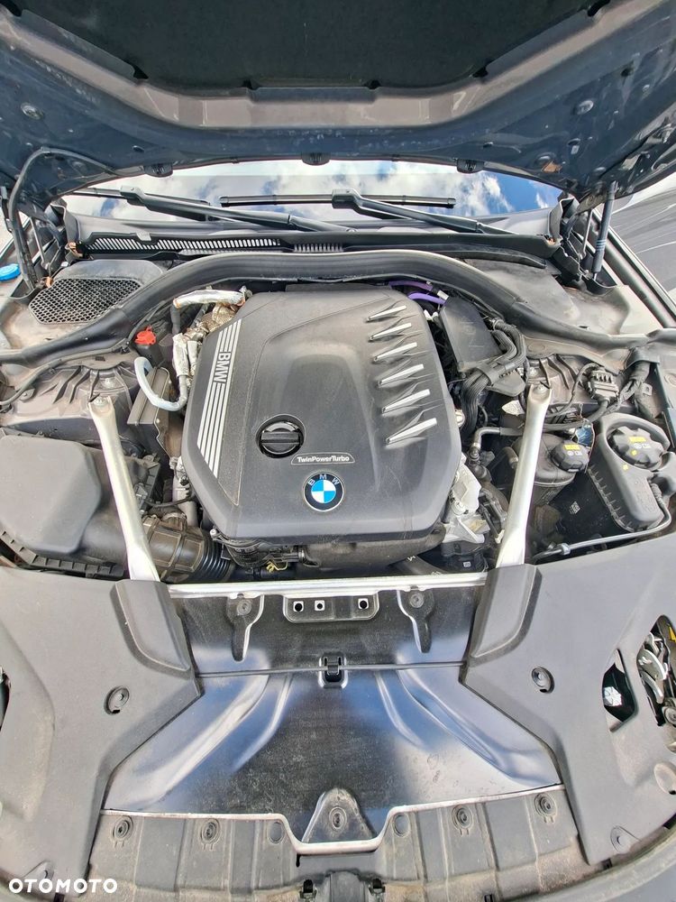 BMW Seria 5 530d xDrive mHEV Luxury Line - 10