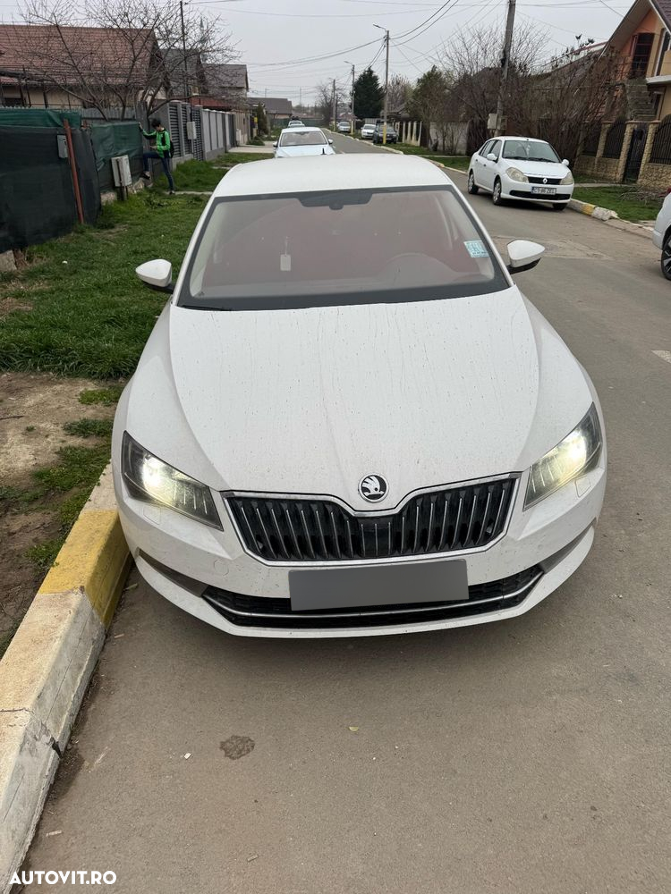 Skoda Superb 2.0 TDI DSG Ambition - 15