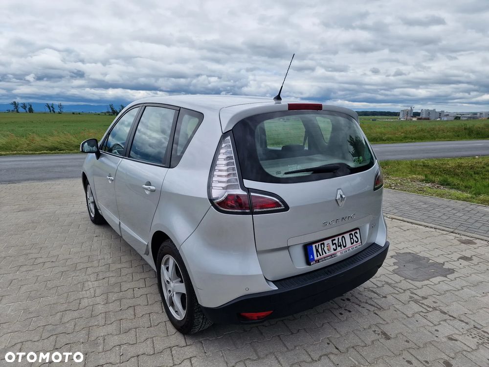 Renault Scenic 1.5 dCi Expression - 13