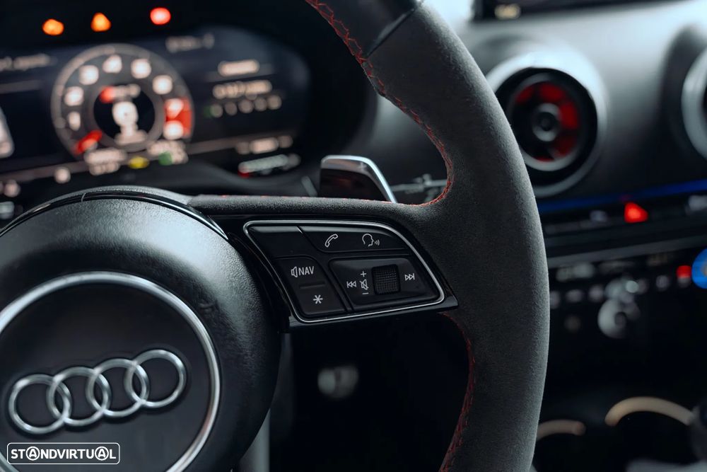 Audi RS3 Sportback 2.5 TFSI quattro S tronic - 23