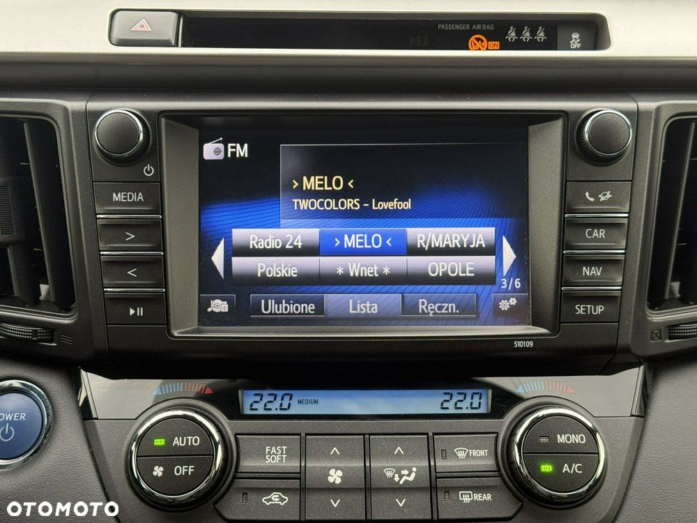 Toyota RAV4 Hybrid Premium 4x2 - 29