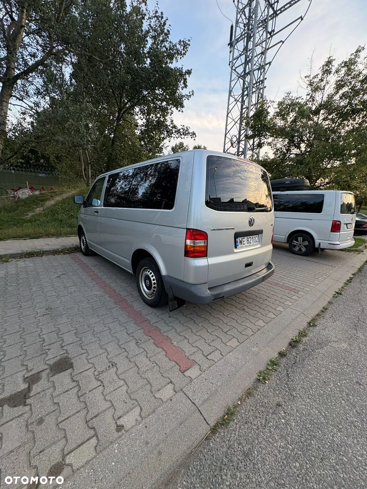 Volkswagen Transporter - 9