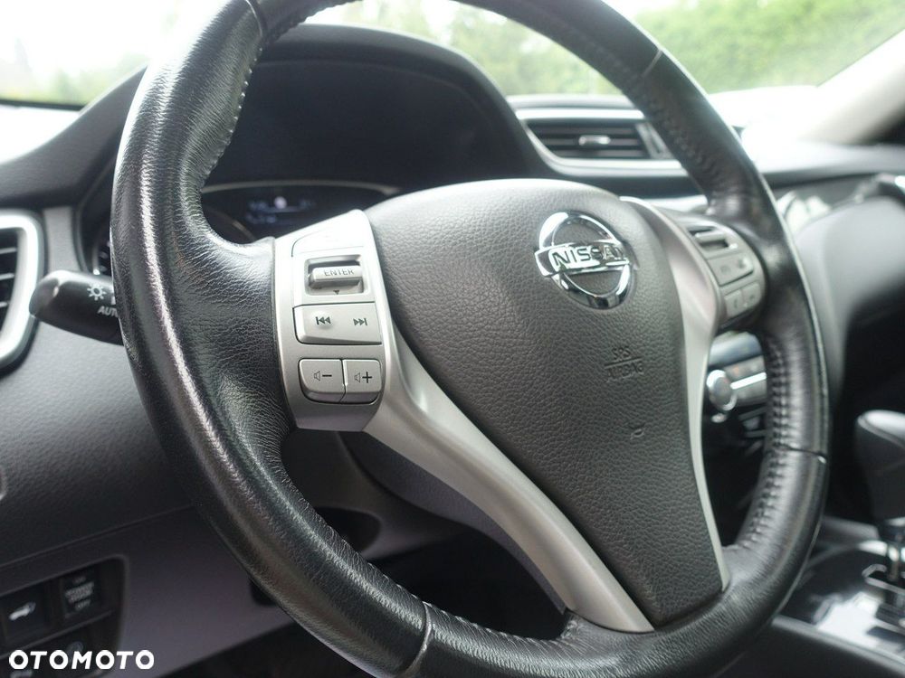 Nissan X-Trail 1.6 DCi Xtronic N-Connecta - 22
