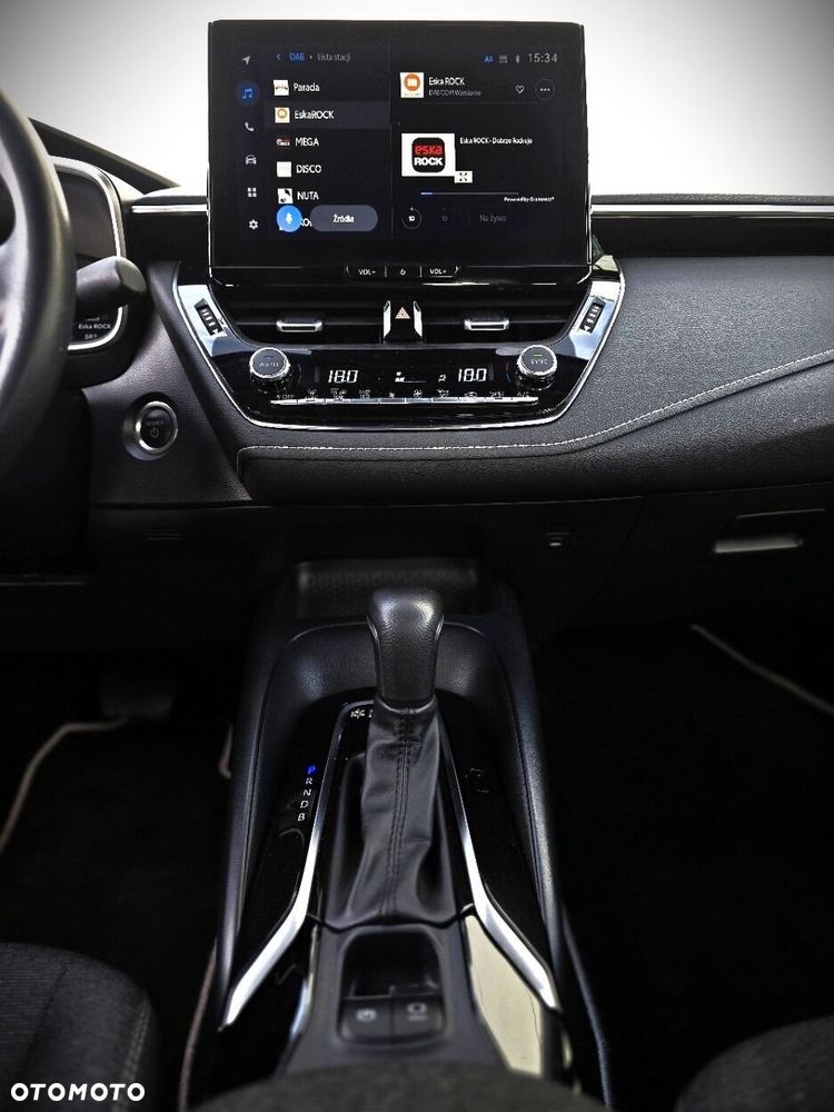 Toyota Corolla 1.8 Hybrid Comfort - 13