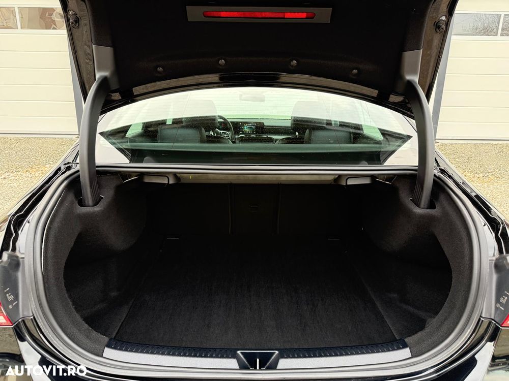 Mercedes-Benz A 200 Sedan 7G-DCT Edition 19 - 15