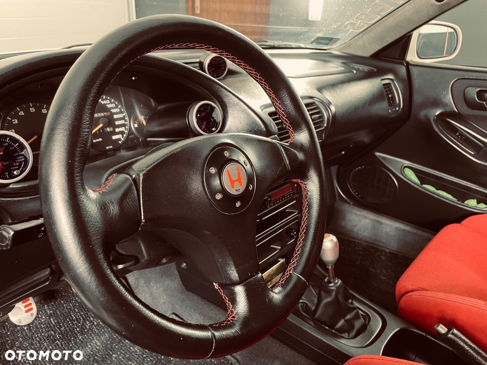 Honda Integra - 16