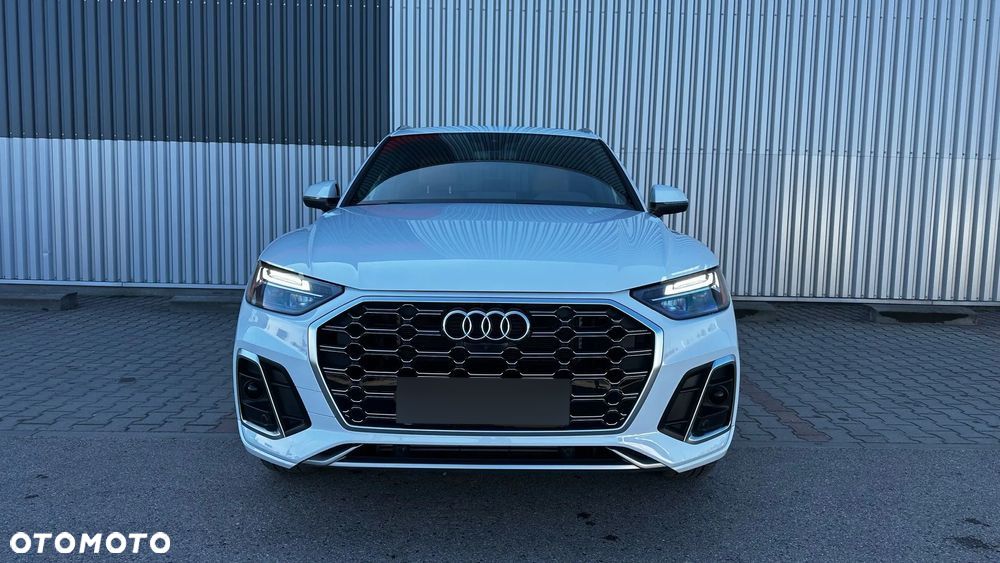 Audi Q5 55 TFSIe quattro S tronic S line - 1