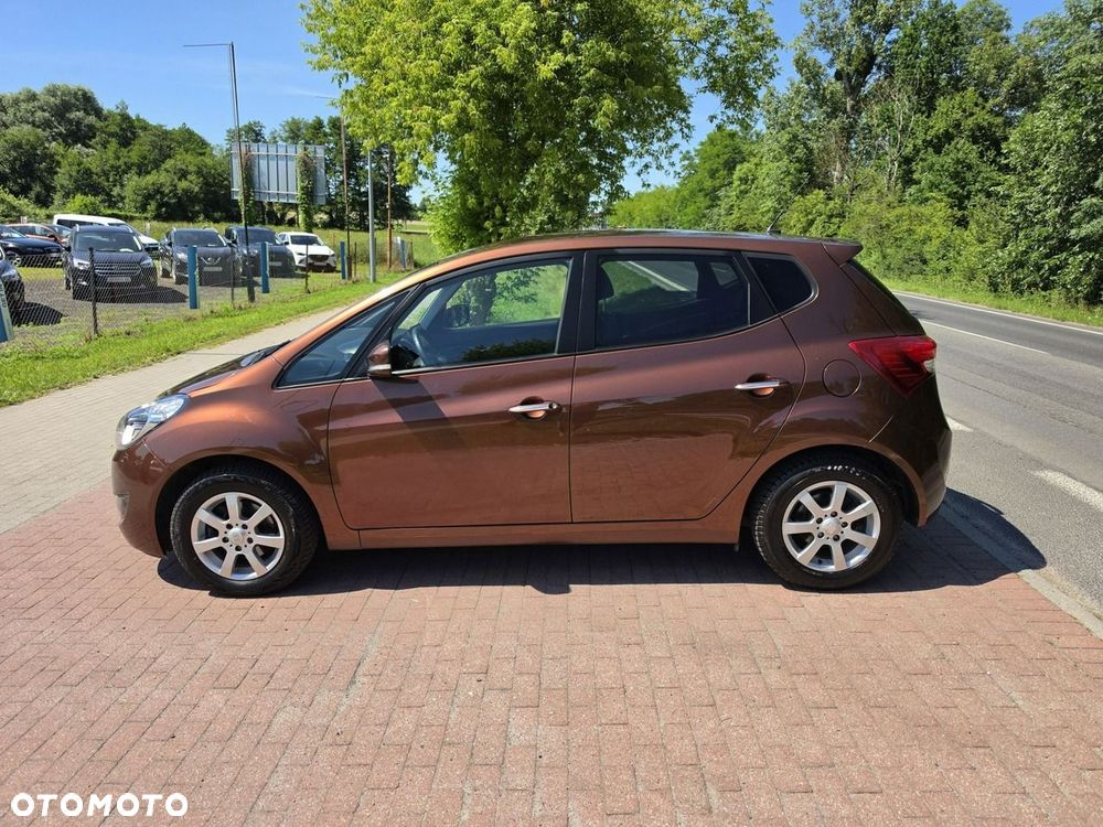 Hyundai ix20 - 3