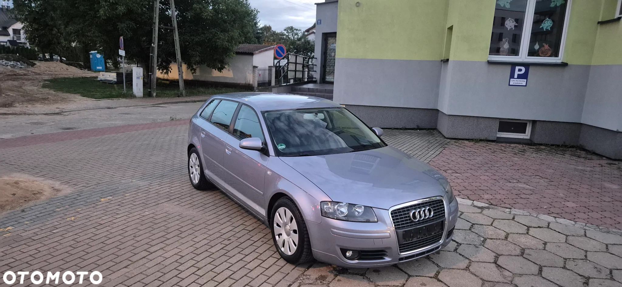 Audi A3 Sportback 1.6 Attraction - 10