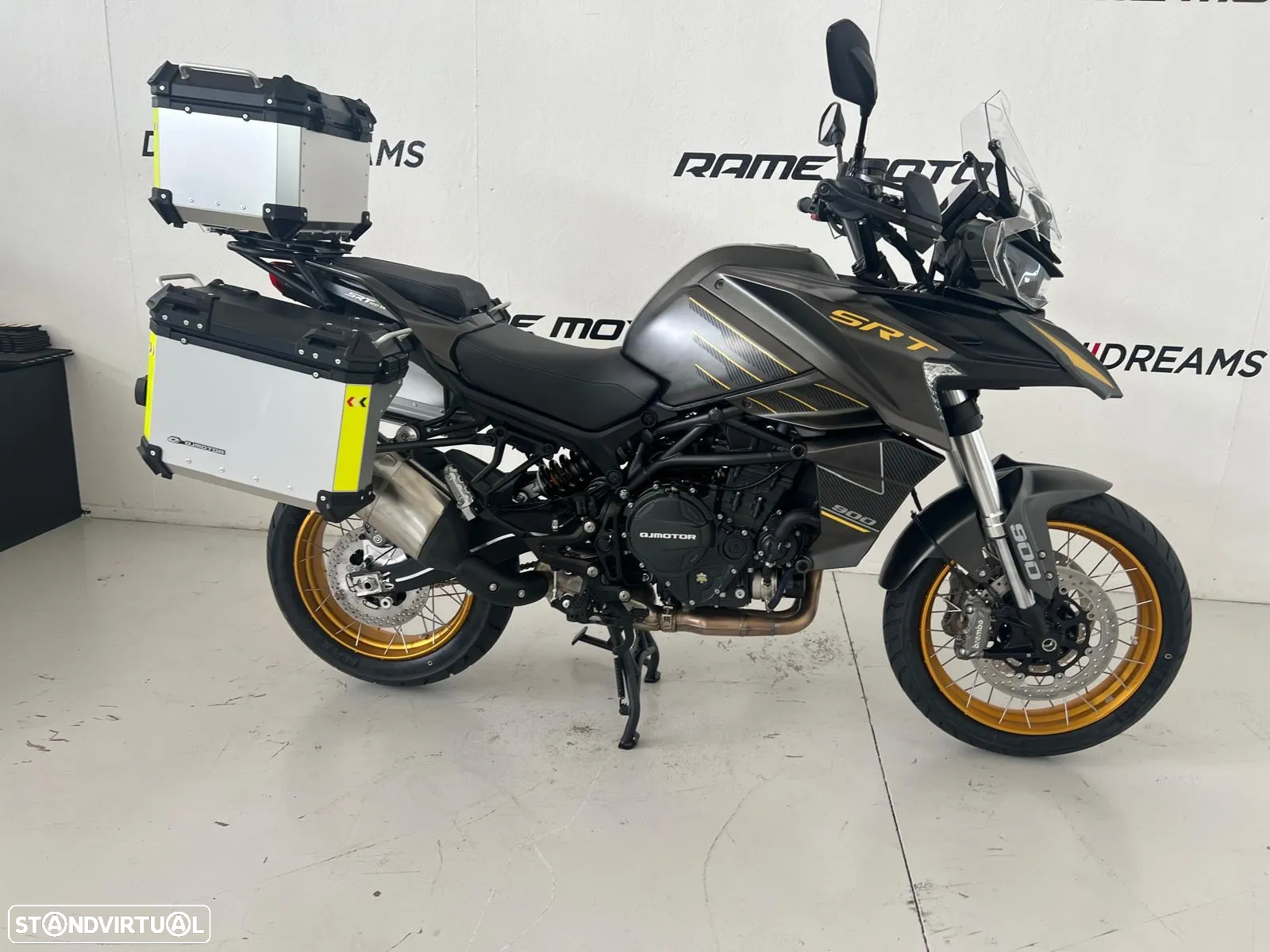 QJ Motor SRT 900SX - DISPONÍVEL PARA TEST-DRIVE - 2