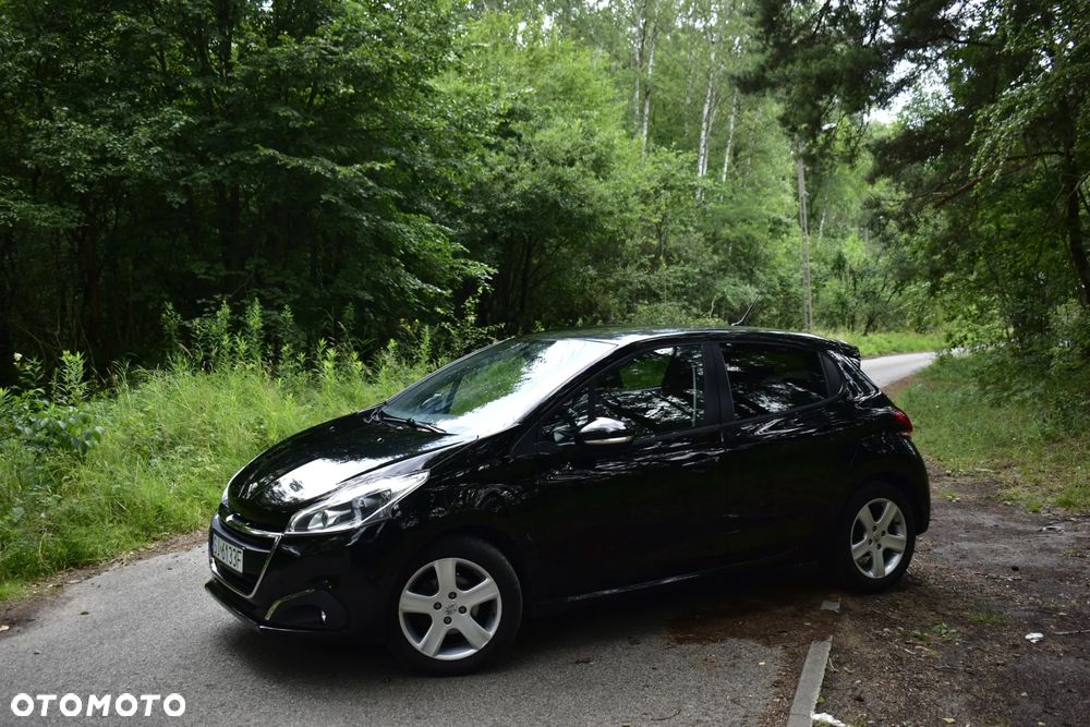 Peugeot 208 - 3