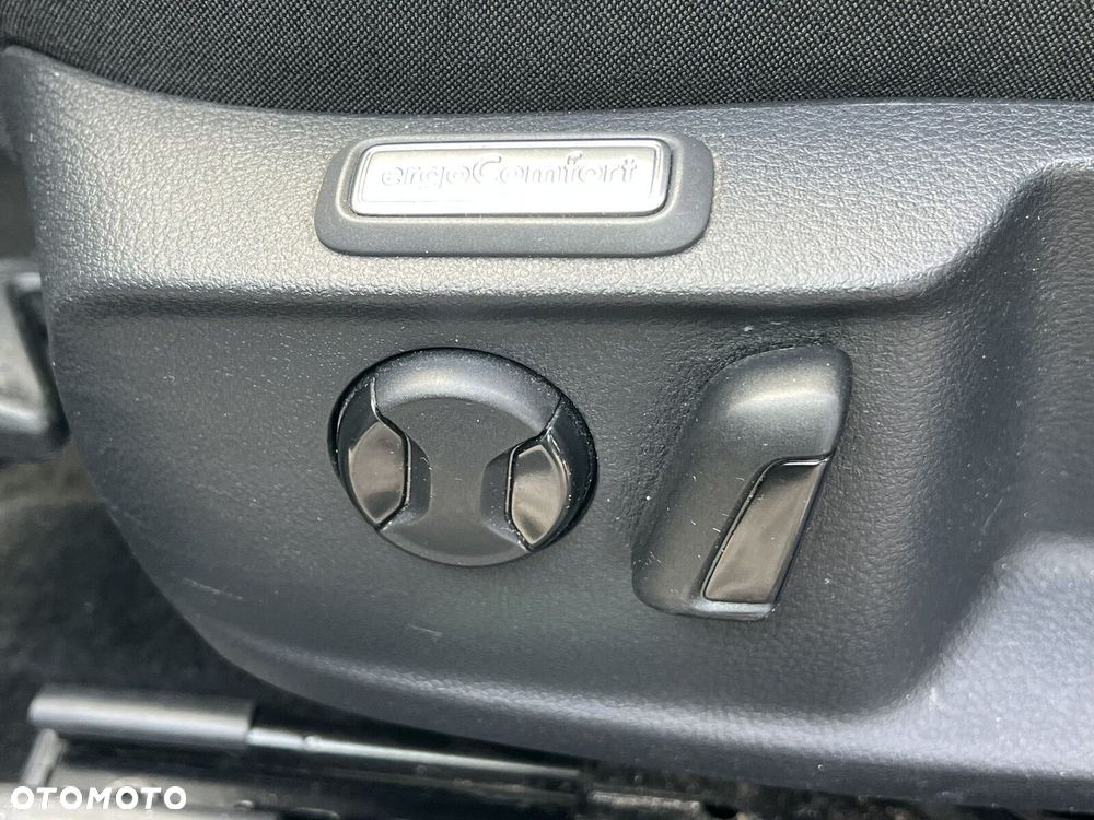 Volkswagen Passat Variant - 11