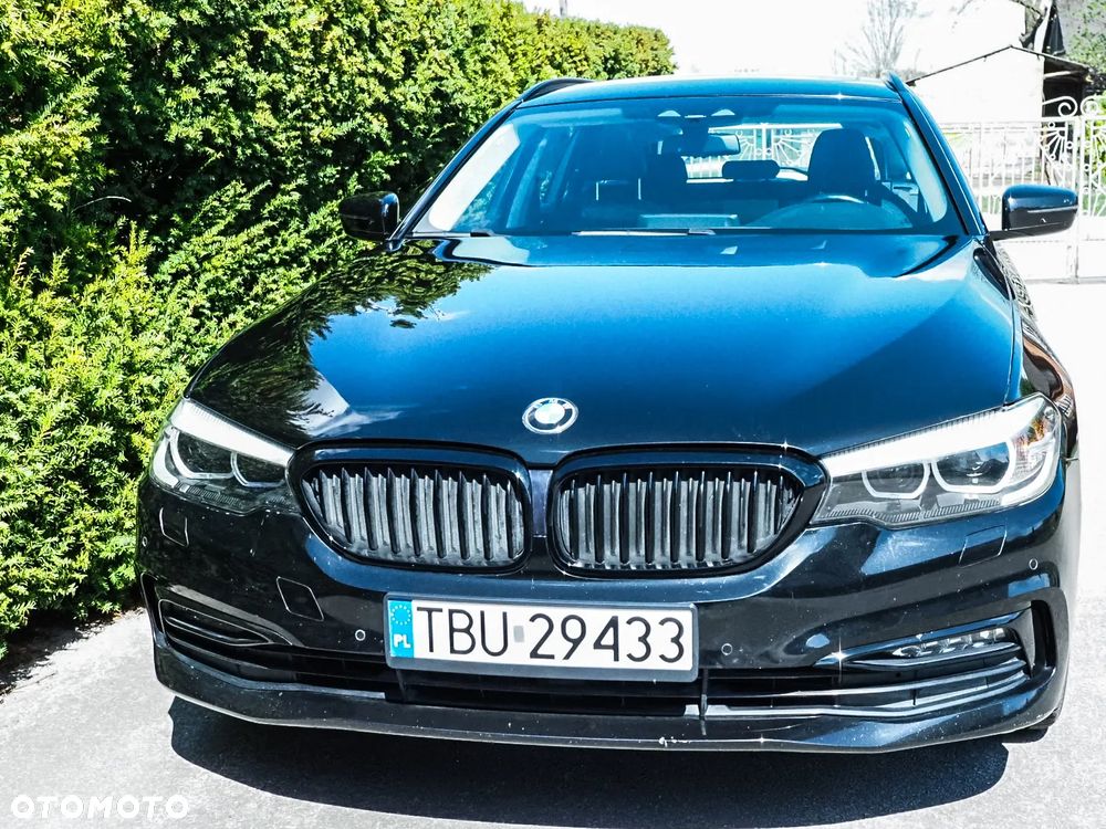 BMW Seria 5 520d xDrive Sport Line - 4