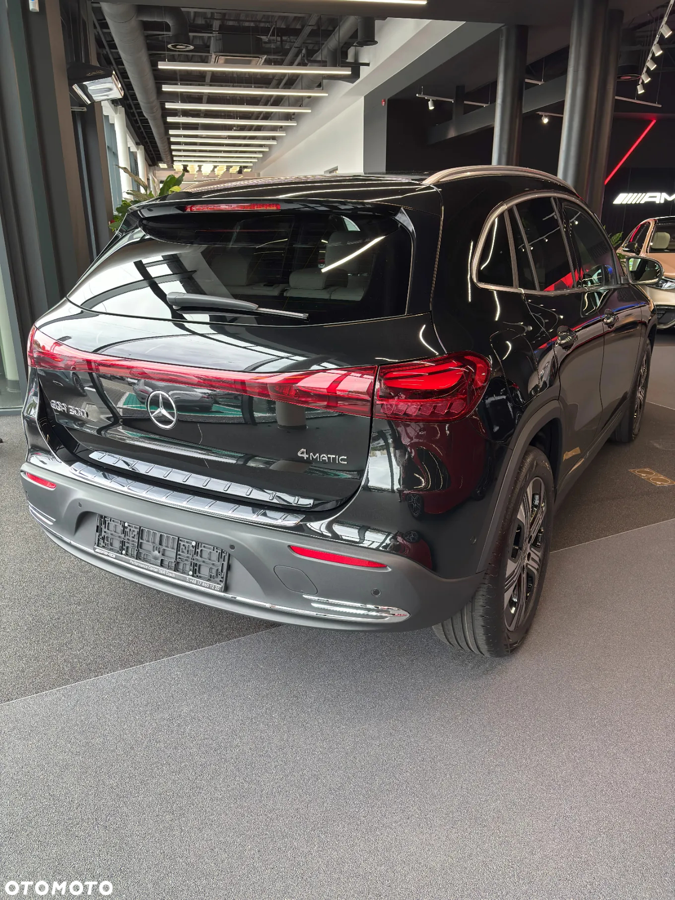 Mercedes-Benz EQA 300 66.5kWh 4-Matic Progressive - 2
