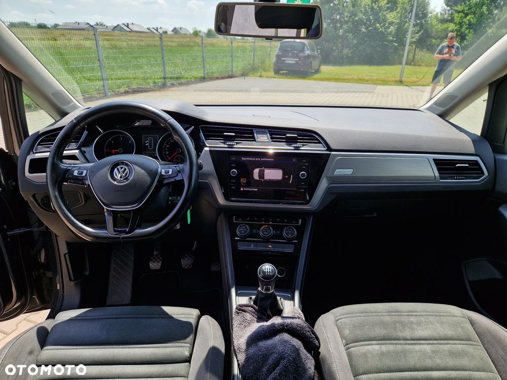 Volkswagen Touran 1.6 TDI BMT SCR Comfortline - 14