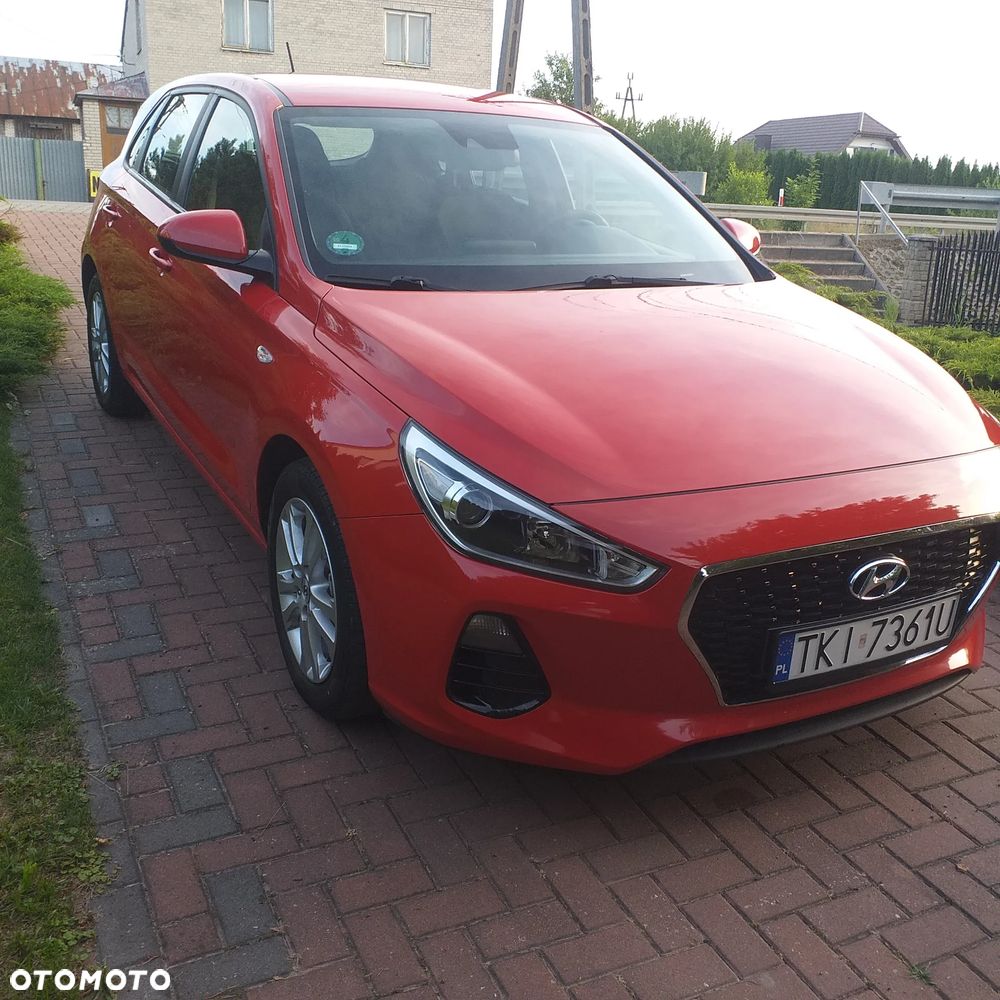 Hyundai i30 blue 1.4 Classic - 1