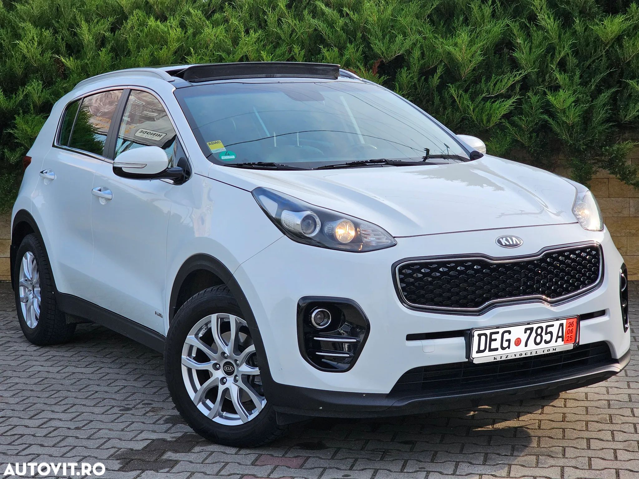 Kia Sportage 2,0 CRDI AWD Aut. Spirit - 1