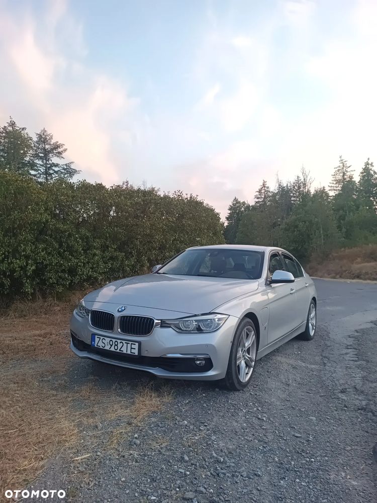 BMW Seria 3 330e iPerformance Luxury Line - 2