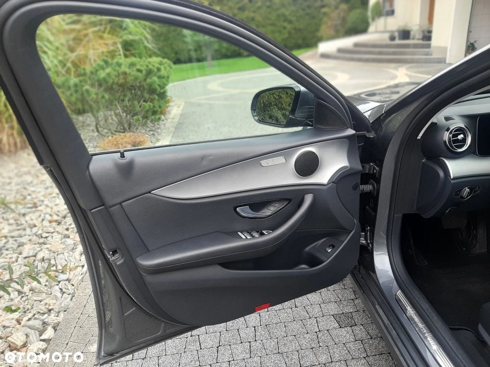 Mercedes-Benz Klasa E 200 d Avantgarde - 10