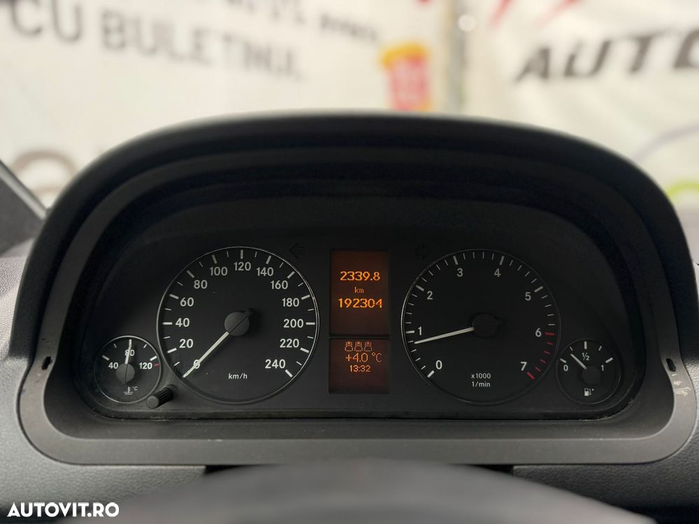 Mercedes-Benz A 170 - 22