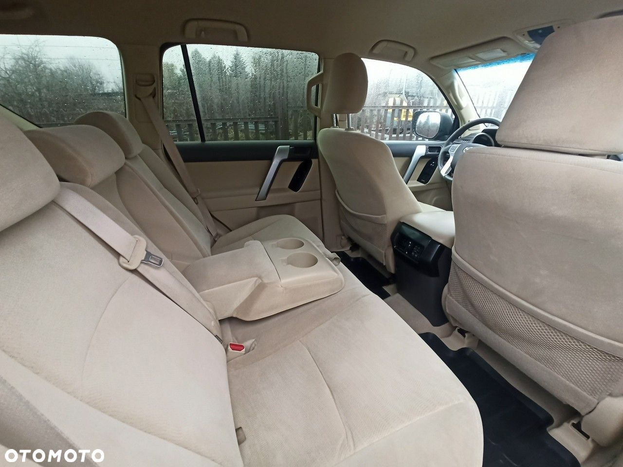 Toyota Land Cruiser - 15