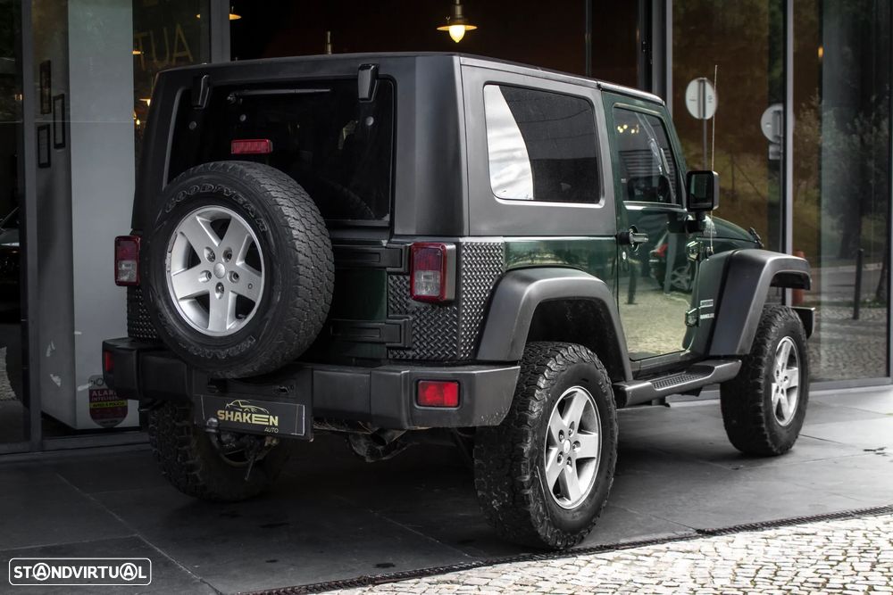 Jeep Wrangler - 4