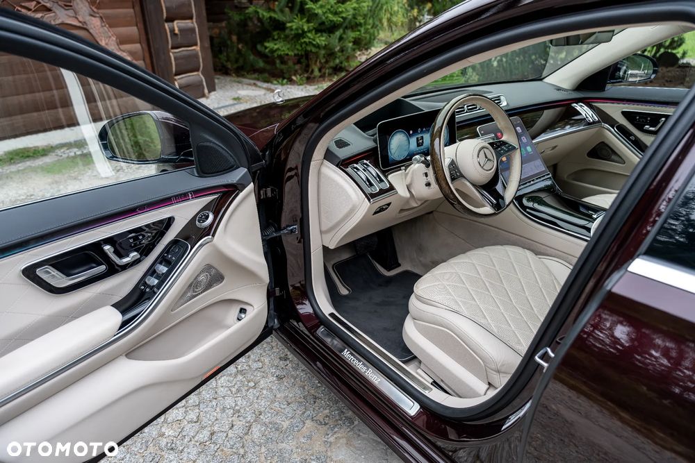 Mercedes-Benz Klasa S 500 4Matic L 9G-TRONIC - 22