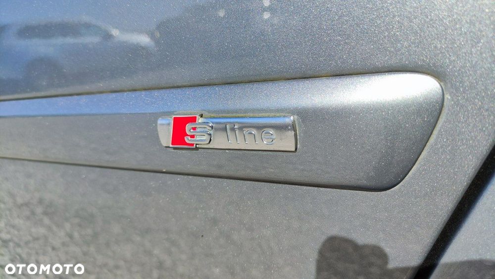 Audi A4 Limousine - 20