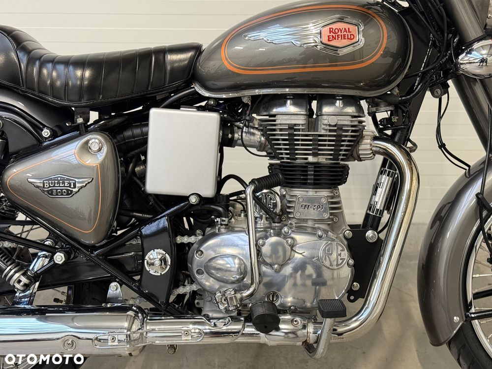 Royal Enfield Bullet - 13