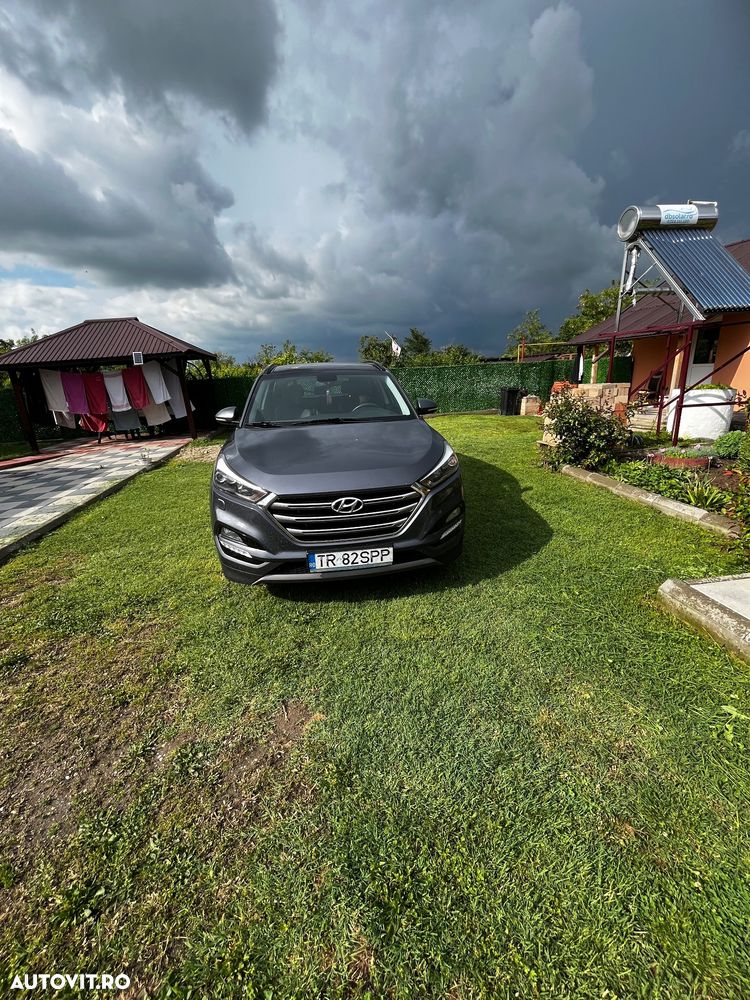 Hyundai Tucson 2.0 CRDI 4WD 6AT Premium+ - 1
