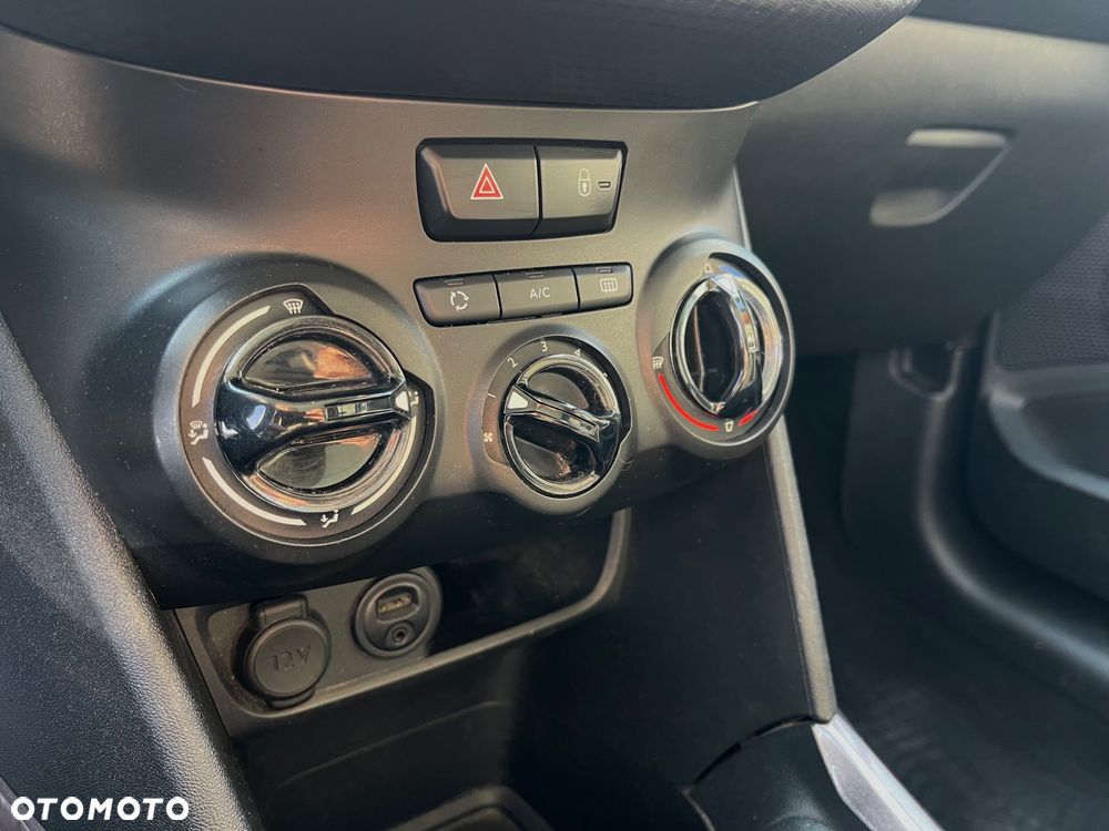 Peugeot 2008 e-HDi FAP 92 STOP & START Allure - 17