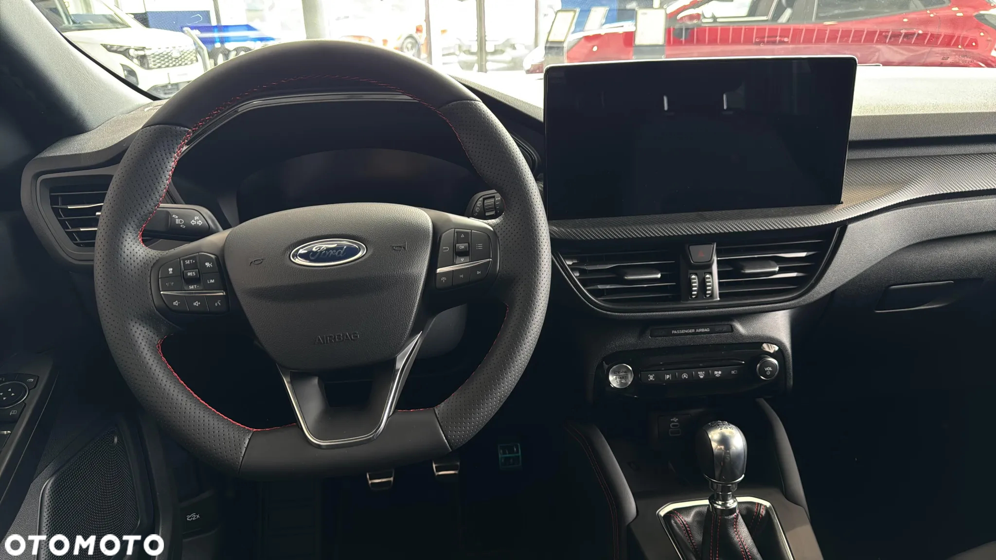 Ford Kuga 1.5 EcoBoost FWD ST-Line X - 10