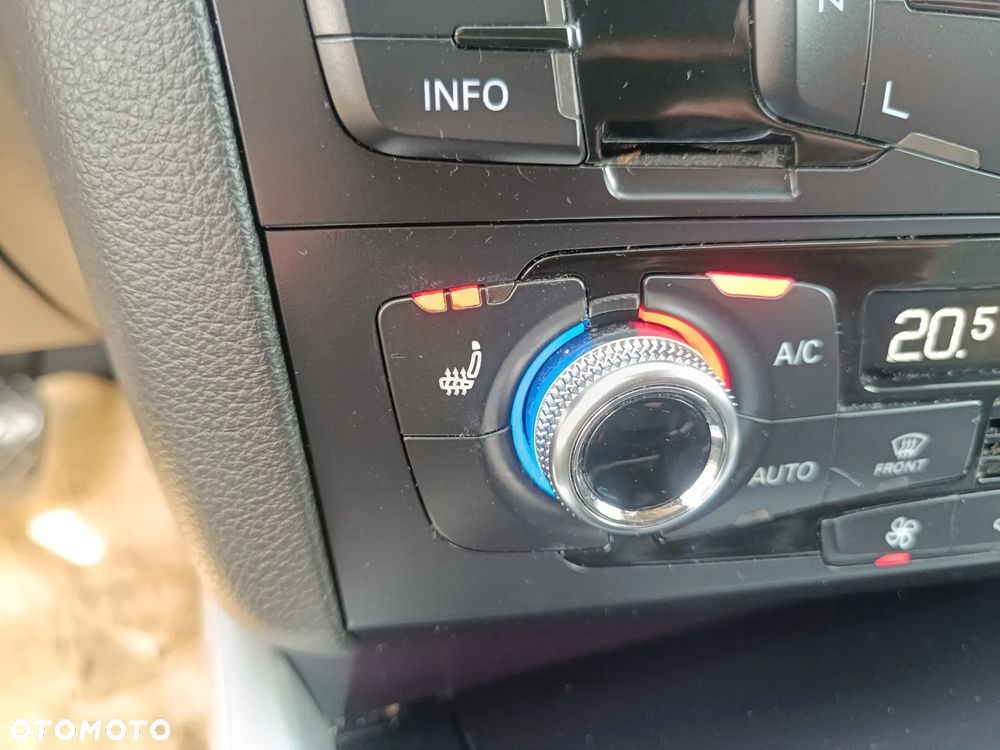 Audi Q5 2.0 TDI Quattro (clean diesel) - 26