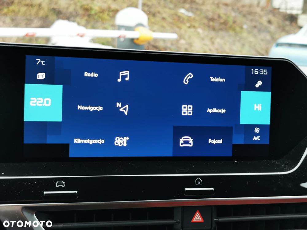 Citroën C4 EV136 50kWh Shine - 8