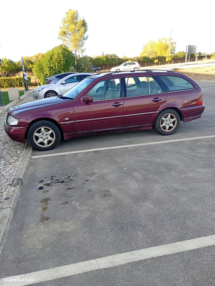 Mercedes-Benz C 220