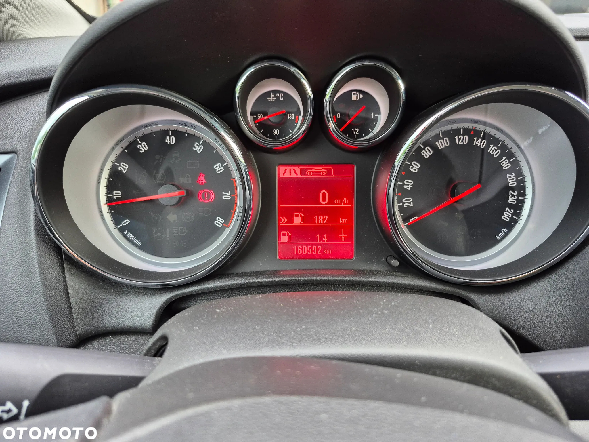 Opel Astra 1.4 Turbo Edition - 27
