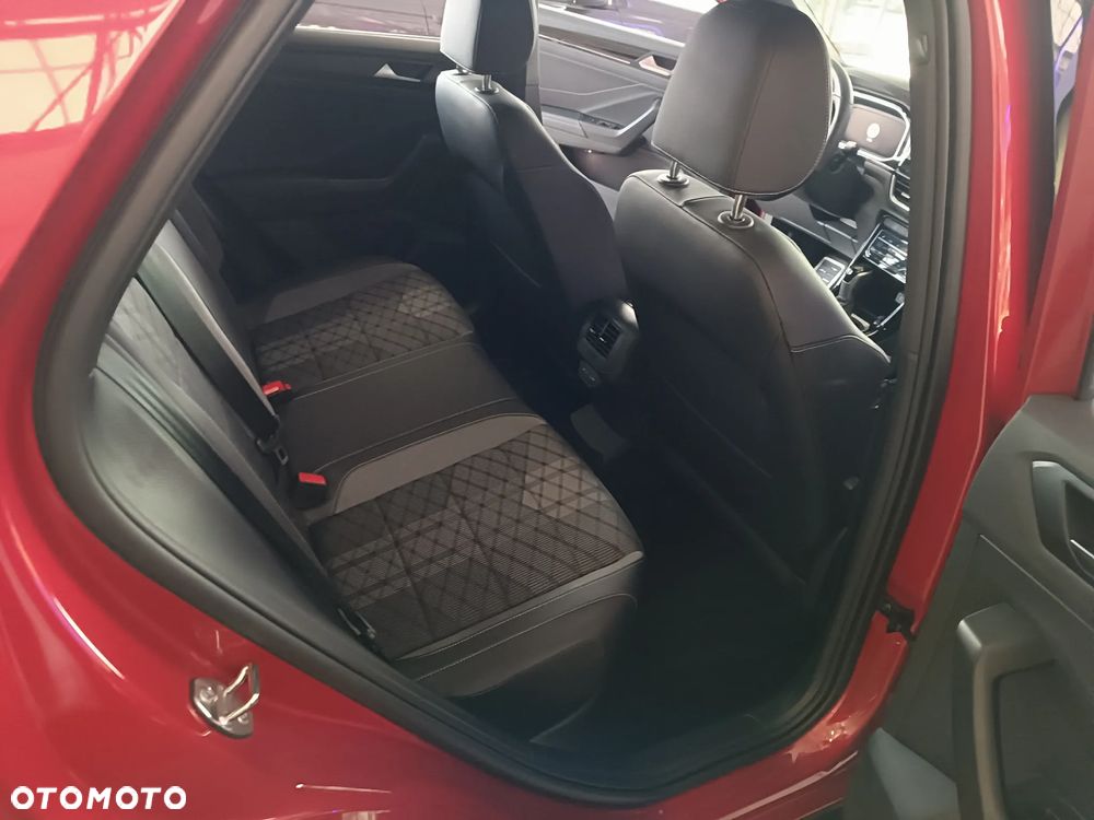 Volkswagen T-Roc 1.5 TSI R-Line Plus DSG - 11