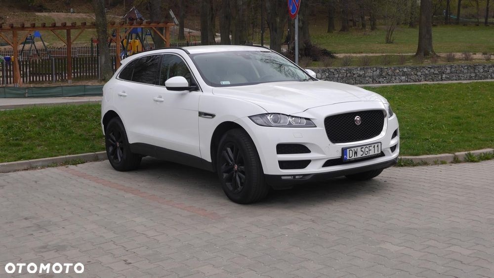 Jaguar F-Pace 2.0 i4D AWD Prestige - 30