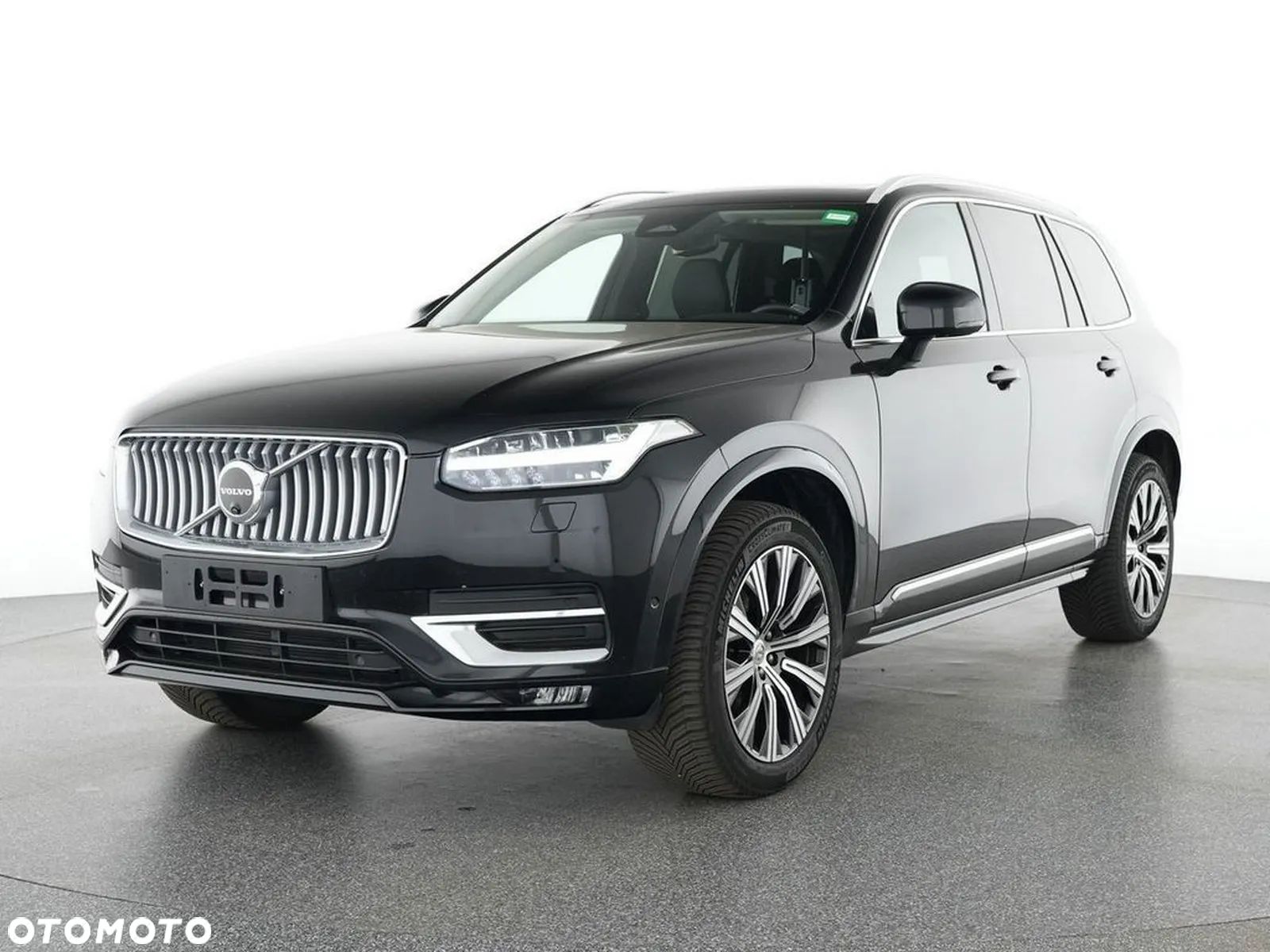 Volvo XC 90 - 1