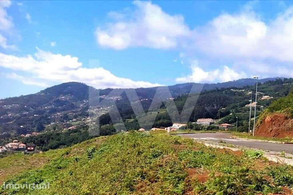 Terreno com 1332 m2 em Santa Cruz com uma vista soberba para o mar. - Grande imagem: 5/19