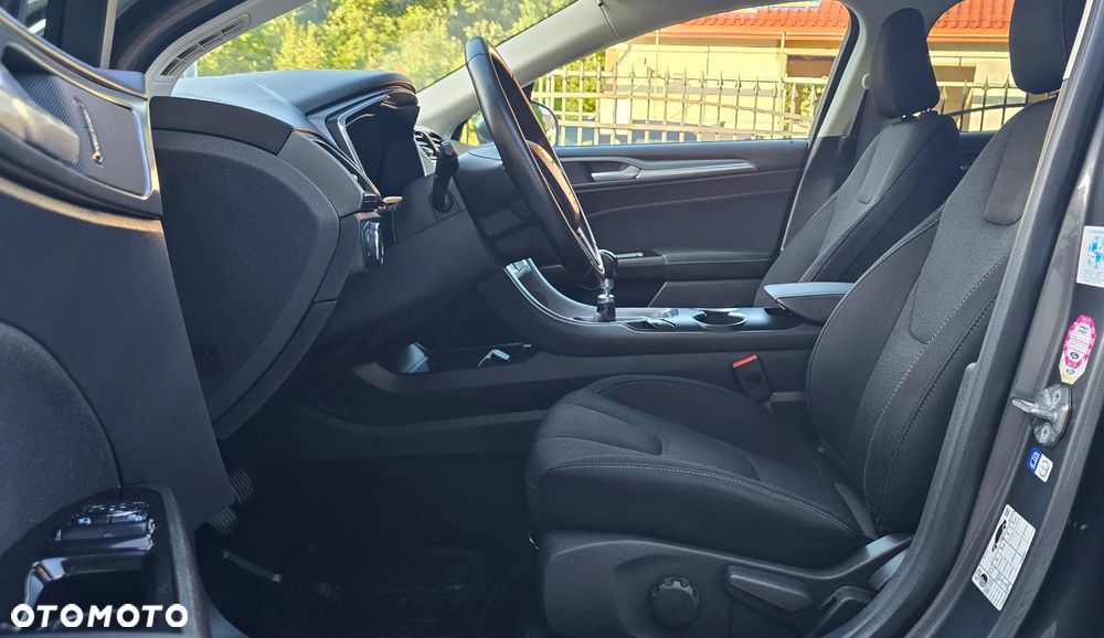 Ford Mondeo 2.0 TDCi Titanium - 9