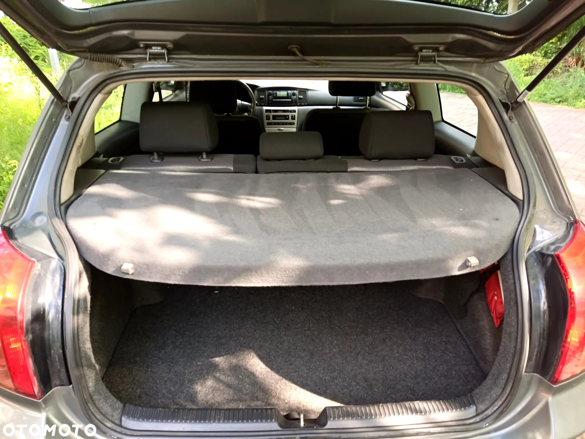 Toyota Corolla 1.4 VVT-i Luna - 5