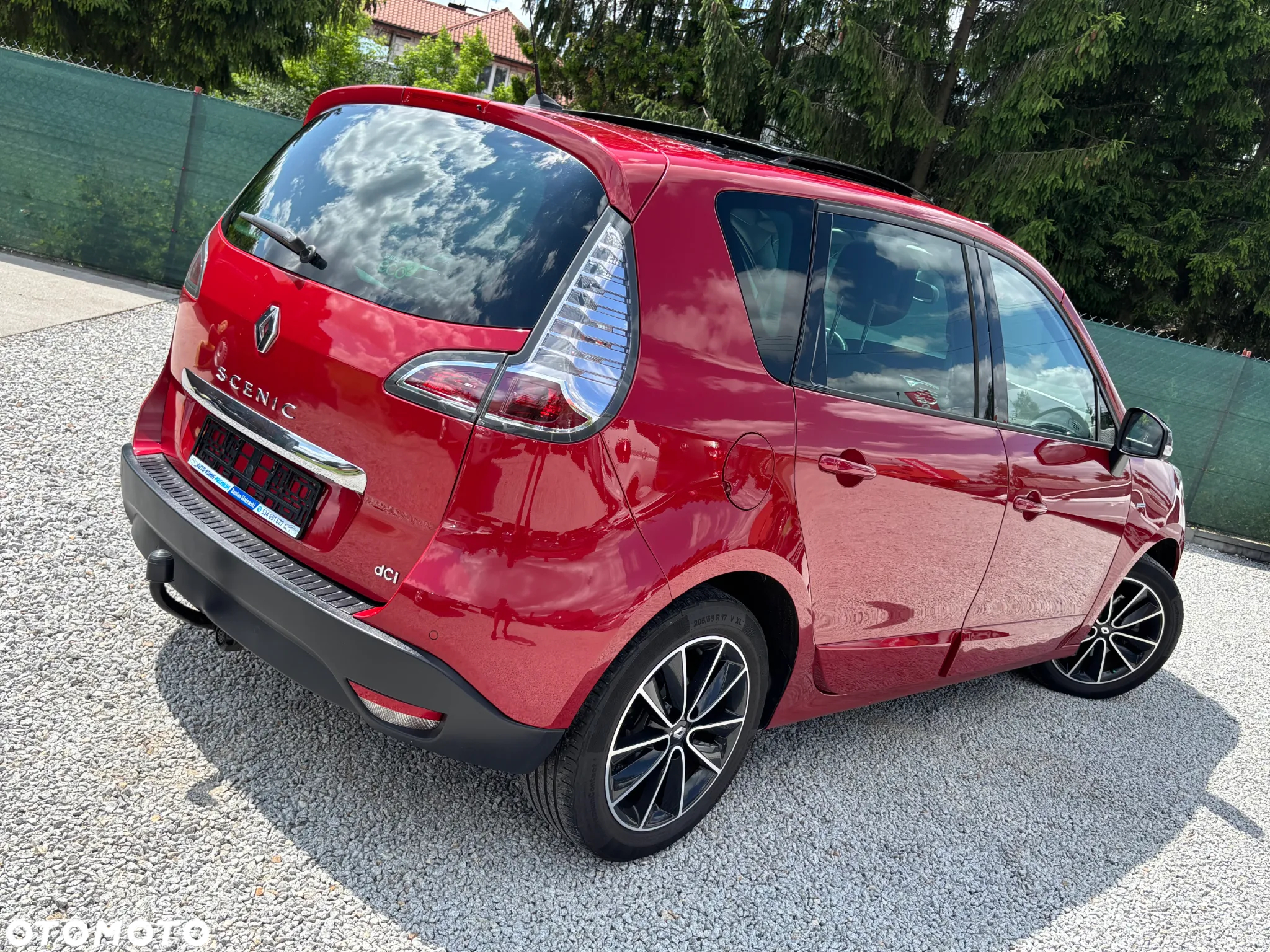 Renault Scenic 1.6 dCi Energy Bose Edition S&S - 25