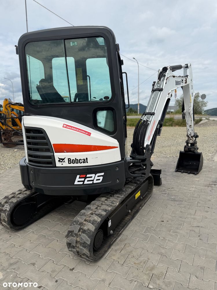 Bobcat E26 - 26